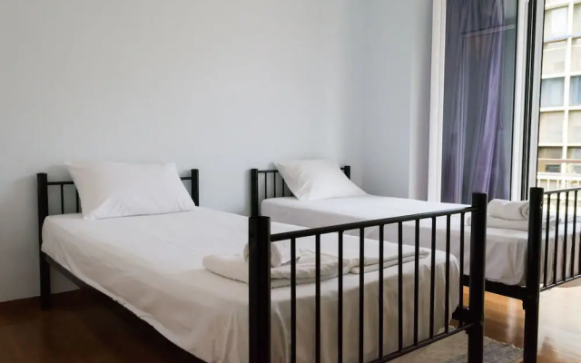 3bedroom Apartment Next To Panormou Metro Station