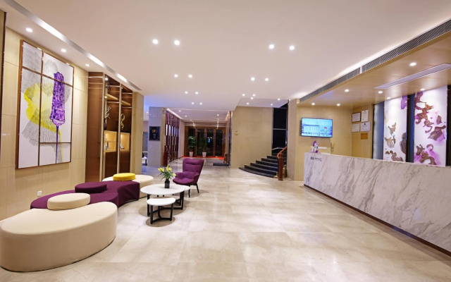 Nanzhou Hotel