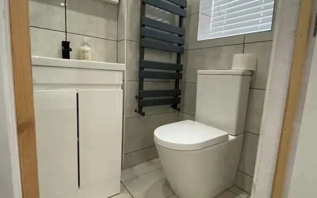 Luton City Retreat - Spacious 3 Bedroom Apartment