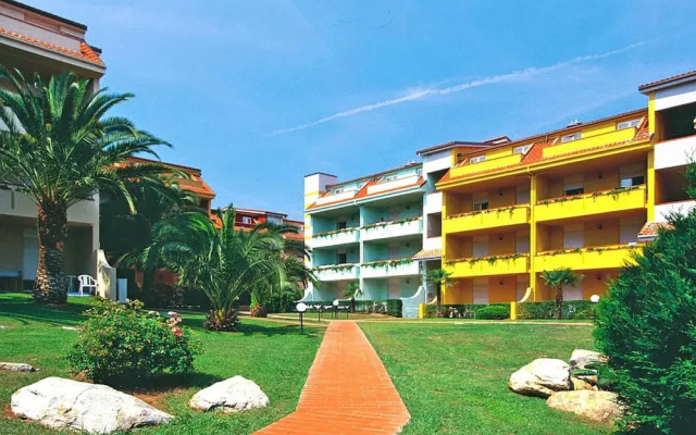 Nice Apartment in Loano With Shared Pool