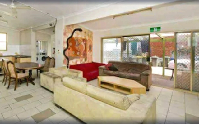 myOZexp Palmerston Lodge