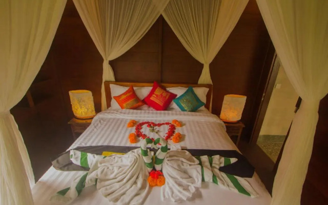 Ratna villa 4