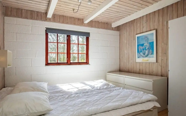 6 Person Holiday Home in Thyholm