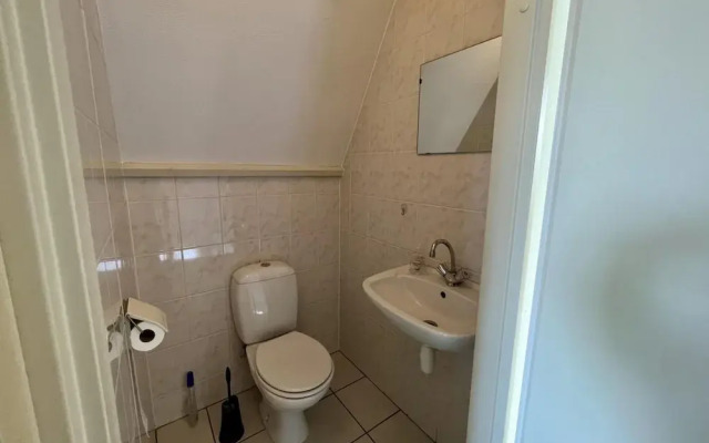 Holiday Bungalow With Wifi Near Beach