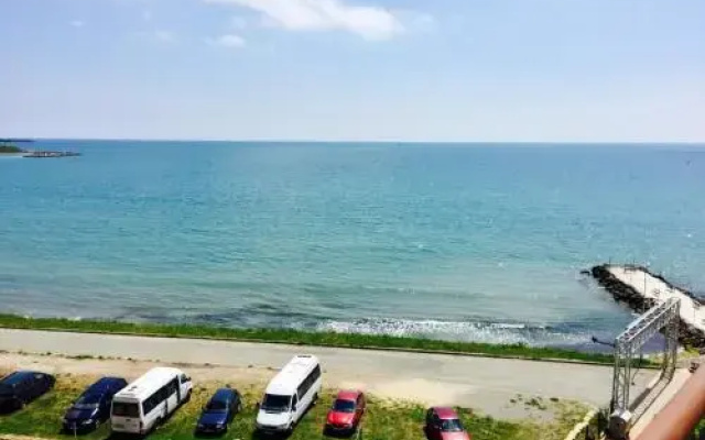 Apartments in Grand Midia Aheloy Palace
