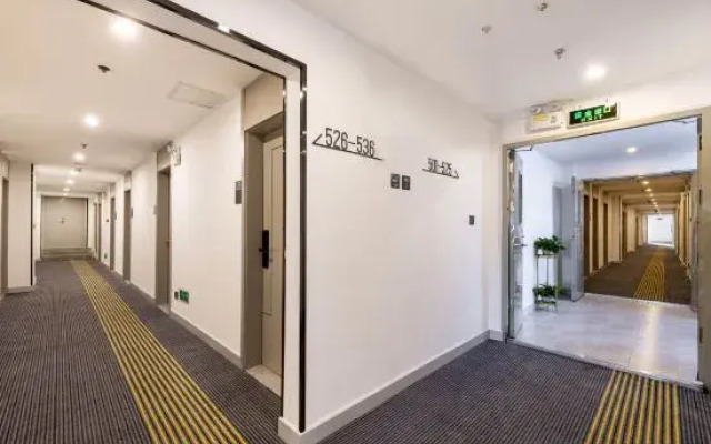 7 Days Inn (Beijing South Railway Station Jiaomen West Subway Station Branch)