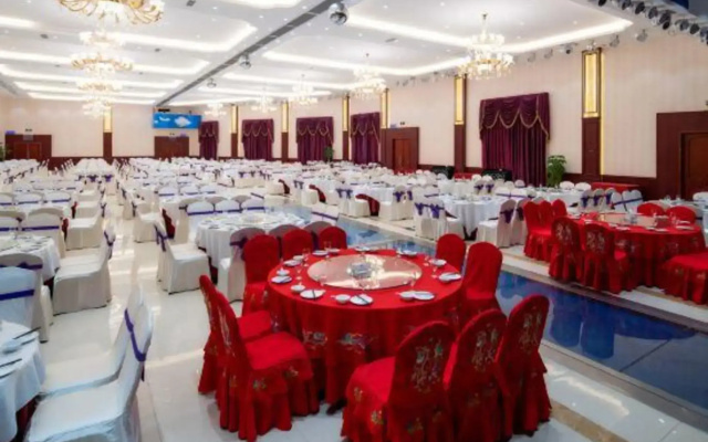 Fanzhou Garden Hotel