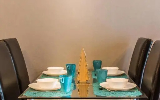 Apartament B&F Garbary Poznań Business & Family - Parking