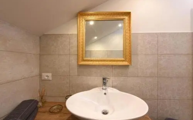 Leone Marciano Venice Apartment with independent and private entrance
