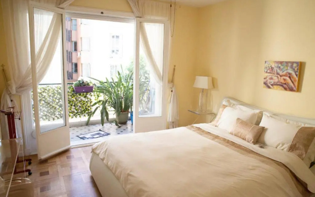 Chill Out Apartment, 2 mins from beach