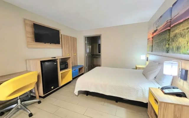 Days Inn by Wyndham McAllen