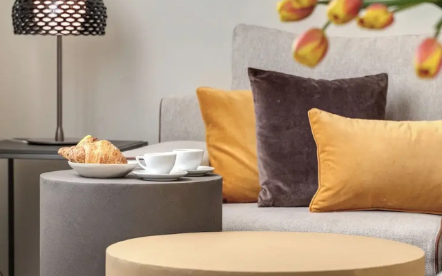 Modern Luxe