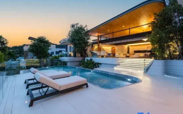 Villa Zavaya 360° View Luxury Retreat With Pool