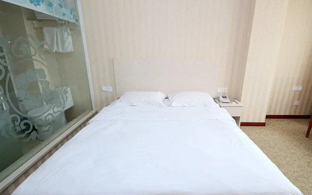 Aike Hotel
