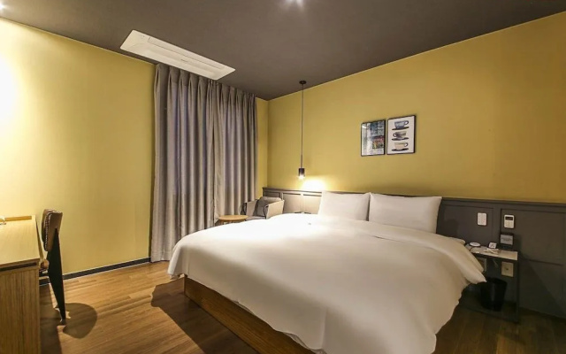 Gimhae Perfect Hotel