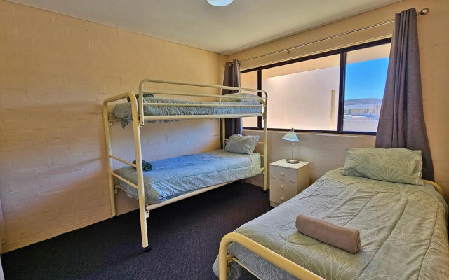 Riverview Holiday Apartment 112 - Kalbarri WA