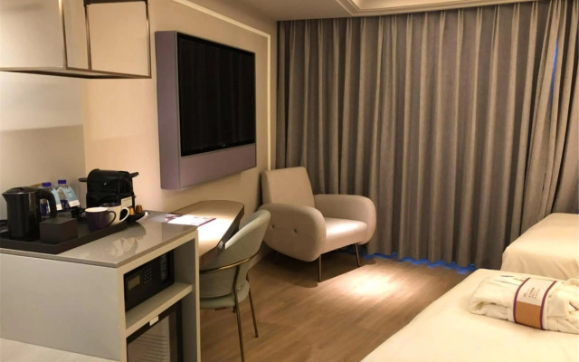 Mercure Hangzhou West Lake