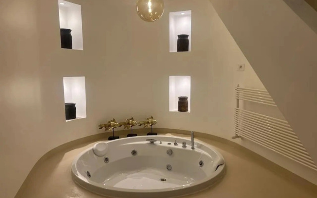 Piazza Navona Hydromassage Tub 8 people