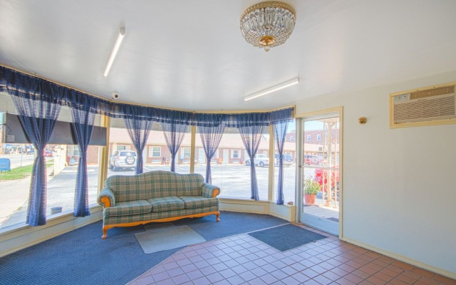 Centralia Motel near Downtown