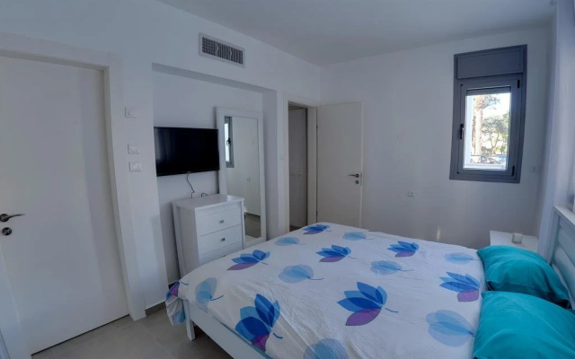 Royal Park Apt Resort by Sea N Rent