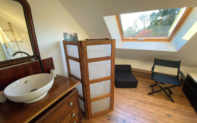 La Chambre Claire