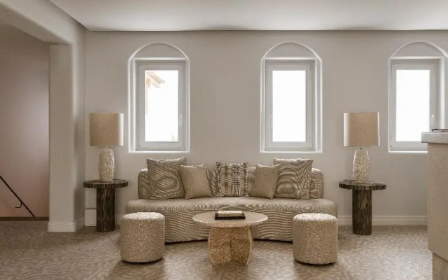 NERO Boutique Hotel
