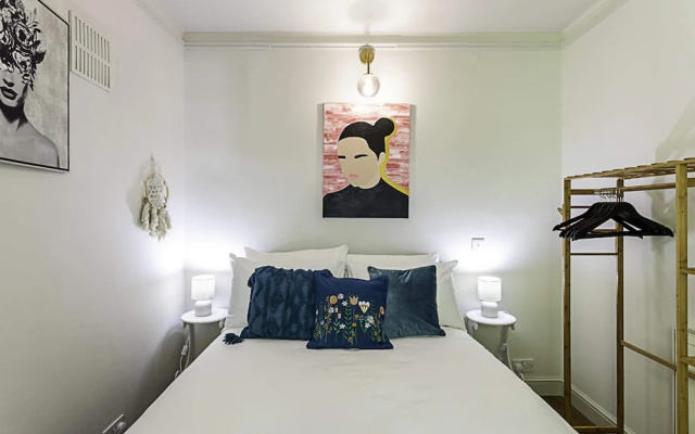 Stylish Highgate Haven Apartment