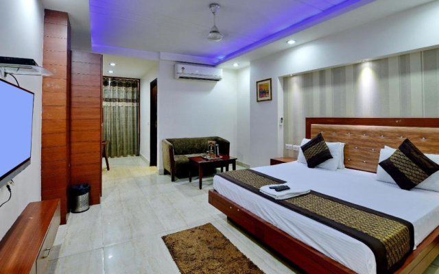 Welcome Palace Paharganj