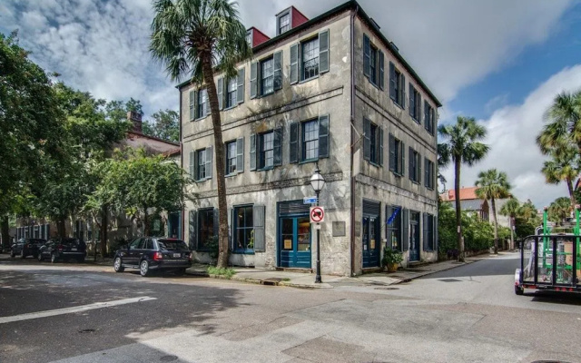 27 State Street Bed & Breakfast