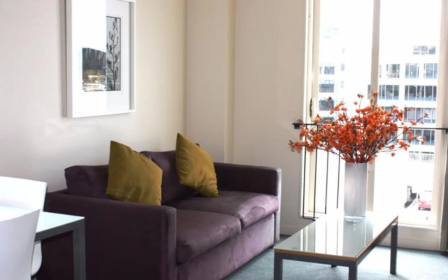 Astelia Apartment Hotel