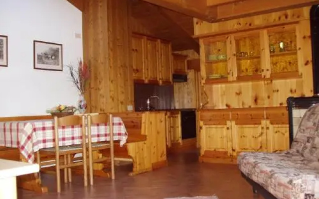 Residence Iris Meublè