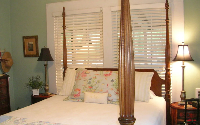 The Old Carrabelle Hotel