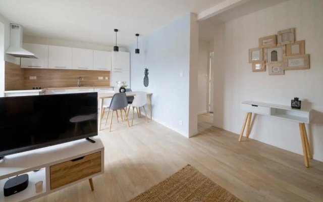 Appartement 3 chambres - Parking - Wifi - Buanderie - Jardin