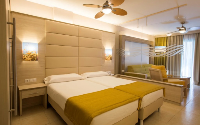 Bull Escorial & Spa