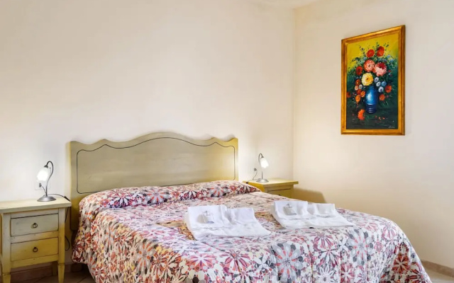 Restful Holiday Home in Sorano With Swimming Pool
