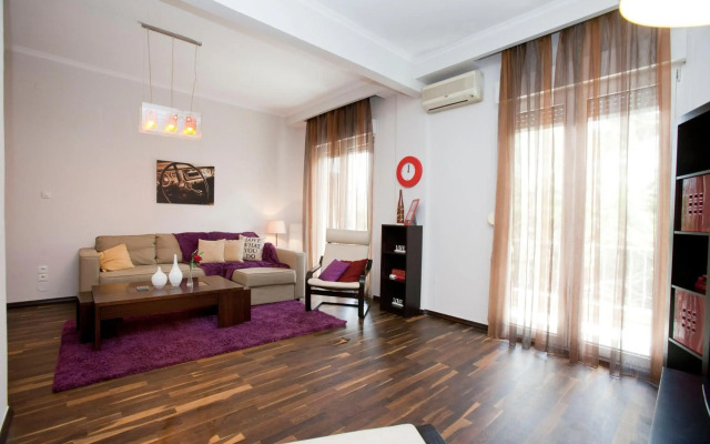 Beautiful Downtown Apartment