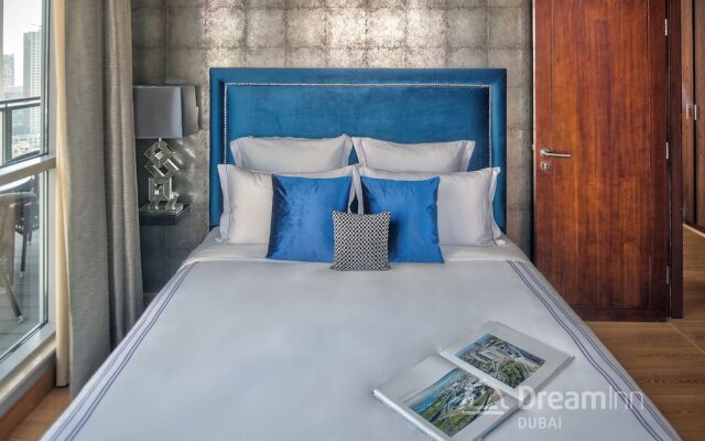 Отель Dream Inn Dubai -Burj Residence вид на фасад