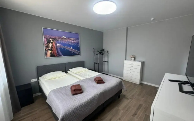 Room-1 Numeris Apartamentai su Balkonu