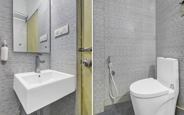 Super Oyo Townhouse Oak Hotel N7 Elite