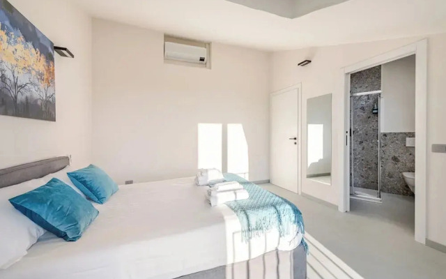 Luxury Penthouse 2 Bedooms 2 Bathrooms