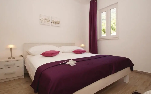 Amazing Home in Dingac-potocine With Wifi and 2 Bedrooms