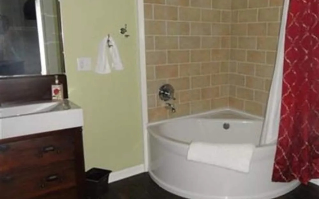 Baert Baron Mansion Bed & Breakfast