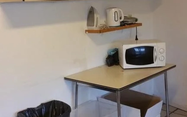 Hostel Semermaes