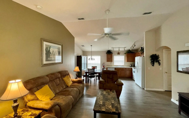 Grand Family House With Private Pool Near Disney Parks