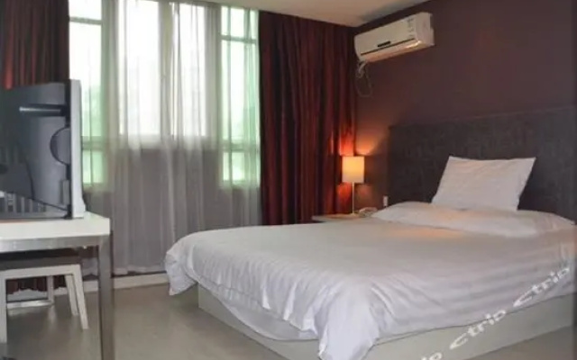 Elan Inn Zhaohui