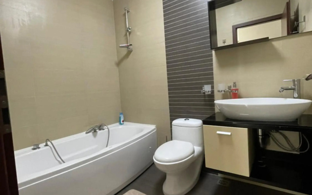 Sunny two room apartment, Baneasa, Petrom City.
