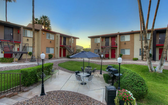 Park Suites at 228 - One Bedroom Apartment