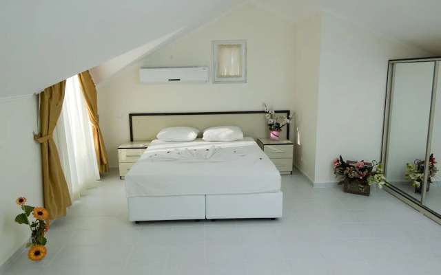 Orka Golden Heights Villas