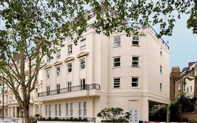 Апартаменты Europa House Apartments вид на фасад