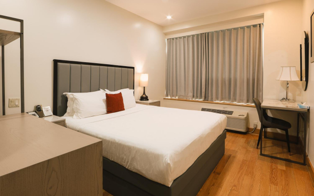 Asiatic Hotel by LaGuardia Airport